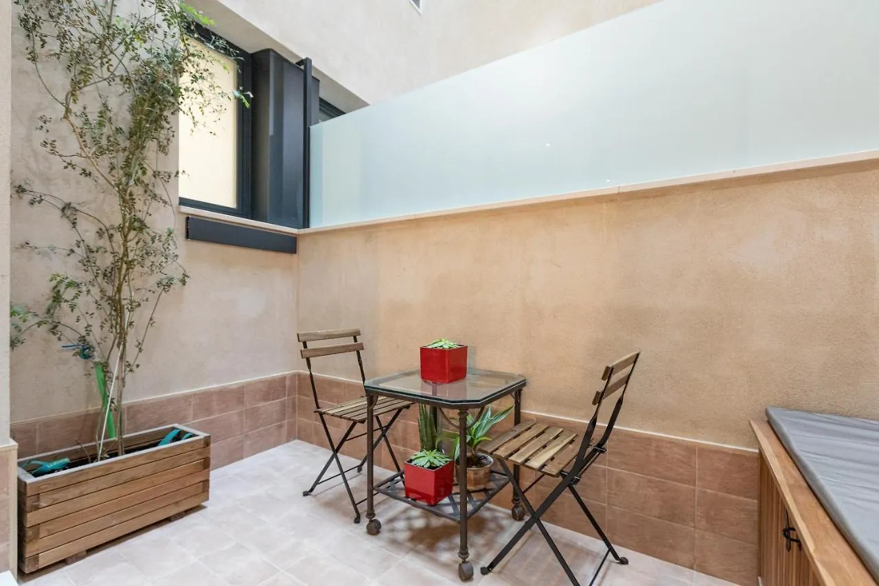 Berenguela Setas Lofts Apartment Seville